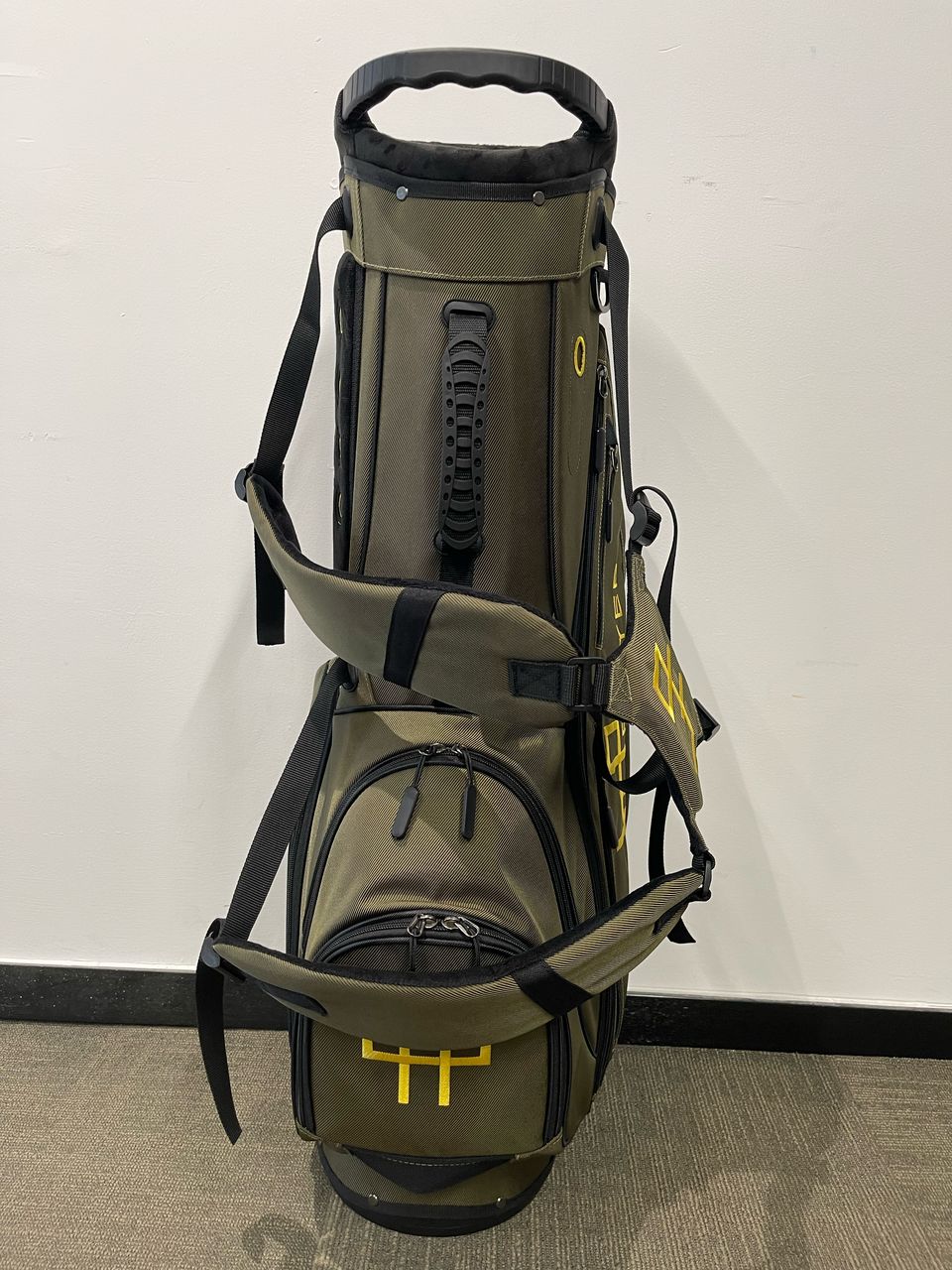 GOLF BAG LIMITED EDITION 50 pieces / STAND BAG