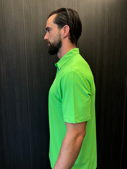 Close-up of moisture-wicking fabric on Flashy Green Golf Polo Shirt – soft, stretchable, and sweat-resistant