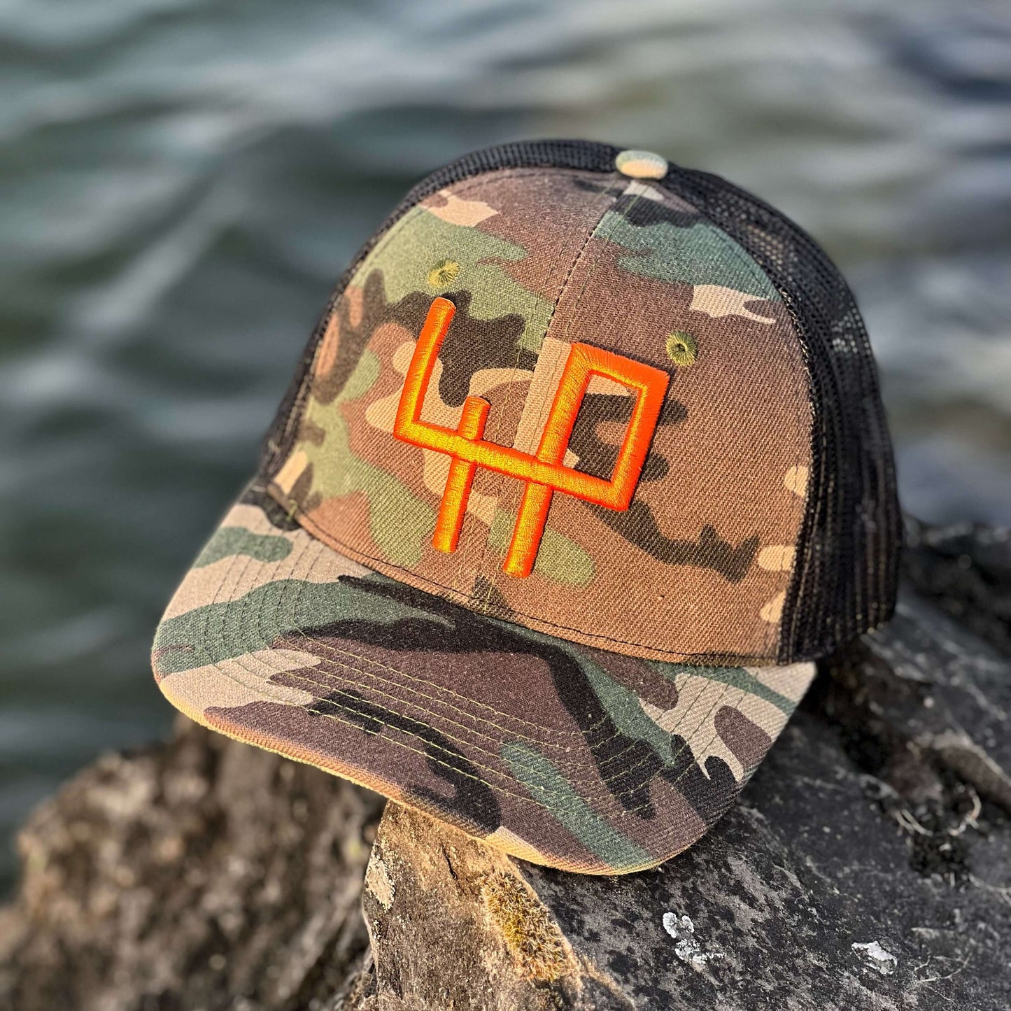 camo golf cap