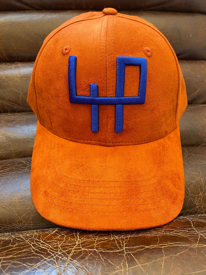 EXCLUSIVE ORANGE GOLF CAP IN SUEDE / 3 pieces left