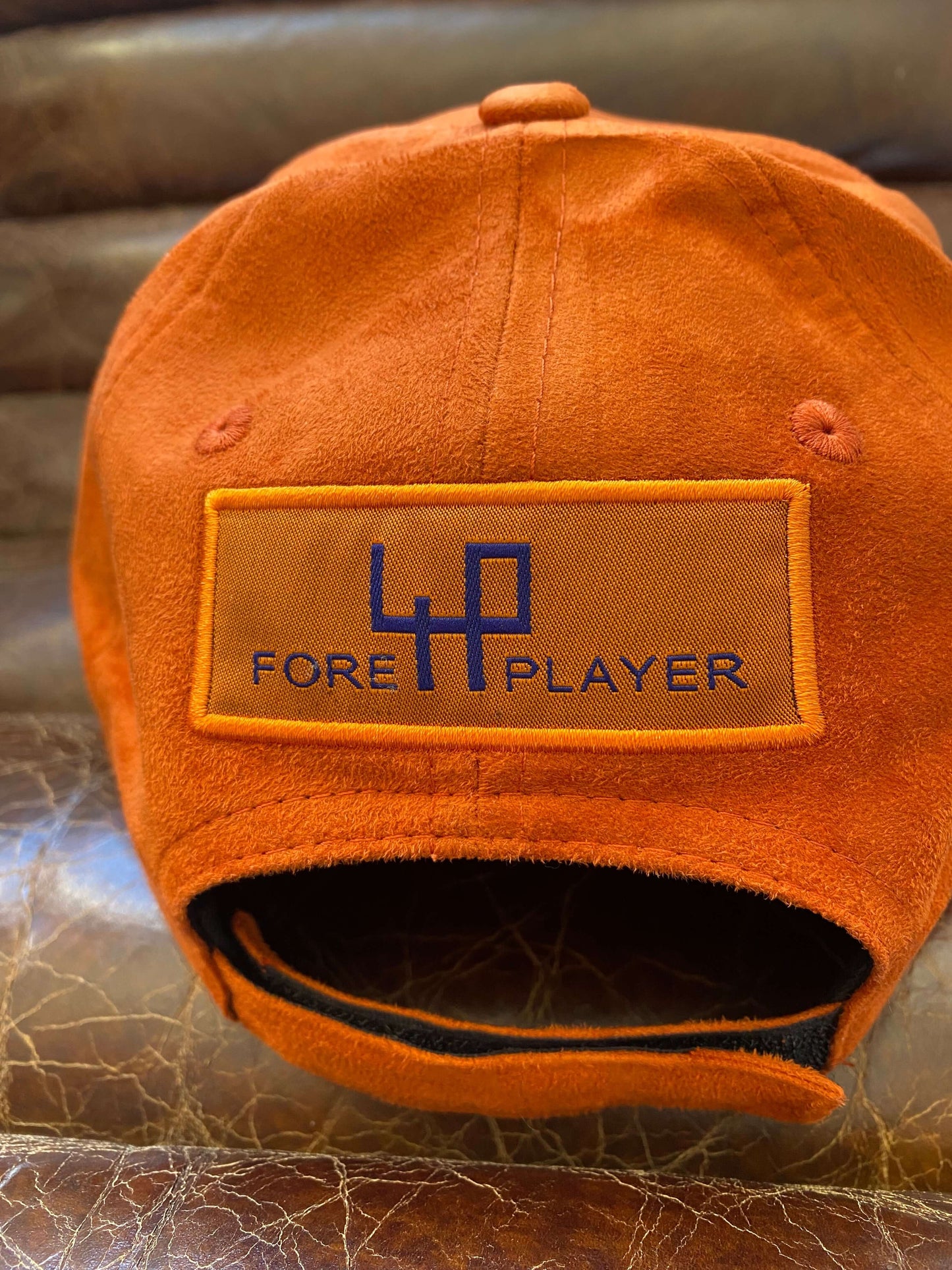 EXCLUSIVE ORANGE GOLF CAP IN SUEDE / 3 pieces left